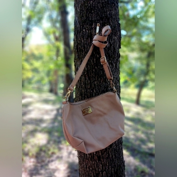 BeBe Bag - Picture 1 of 6